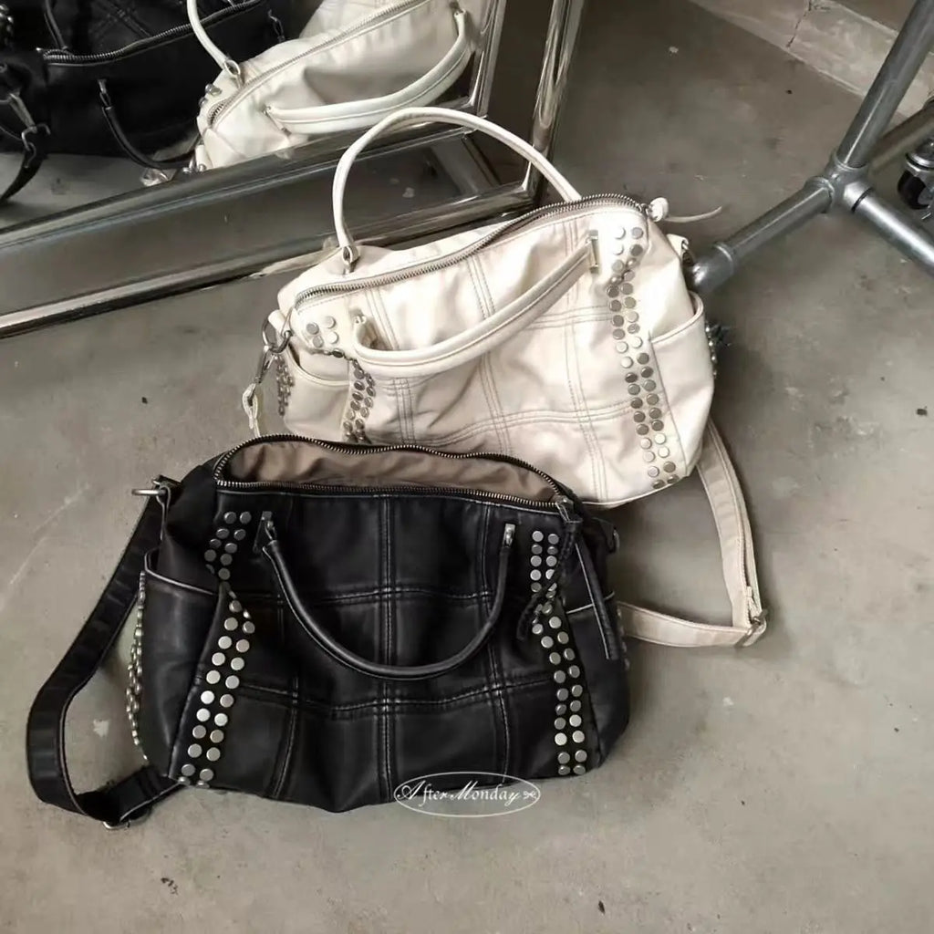 2026 New Fashion Retro Style Metal Rivet Tote Bag Women's Handbag Large Capacity Motorcycle Bag Detachable Shoulder Strap
